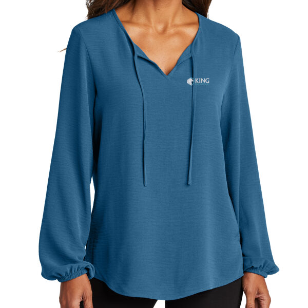   - Women's Textured Crepe Blouse Thumbnail
